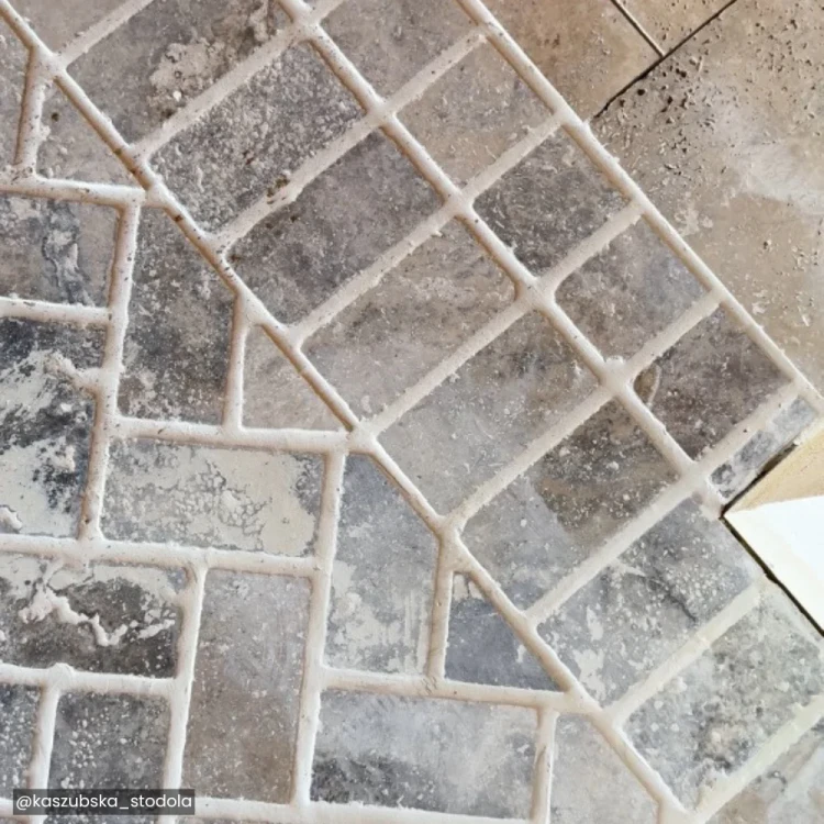 Kamień dekoracyjny 10mm Trawertyn Ash Bębnowany 7,5x15 cm