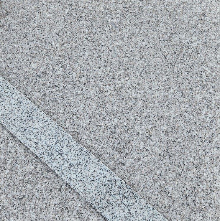 Płytki Granitowe Płomieniowane Light Brown G664 New 60x60x2 cm