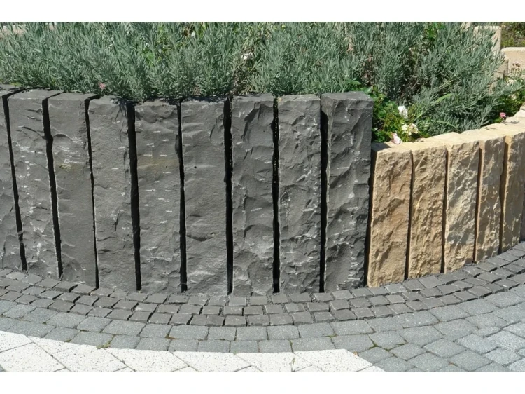 Ogrodowa Palisada Granitowa Łupana G690 Bazalt Black 50x10x10 cm