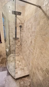 Kamień dekoracyjny Trawertyn Blend Mix Bębnowany 10x10x1 cm