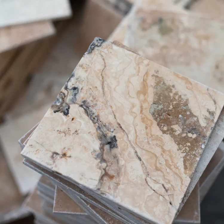 Trawertyn Philadelphia Niewypełniony Szlif Bębnowany 20,3x20,3x1,2 cm