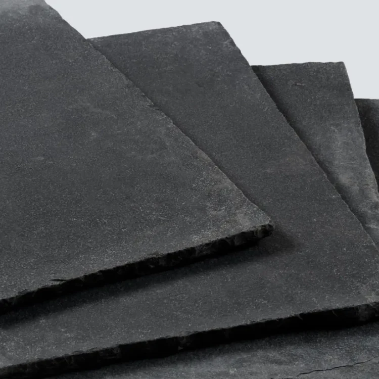 Płytka Kadappa Black Limestone Naturalna Bębnowana 40x40x3 cm