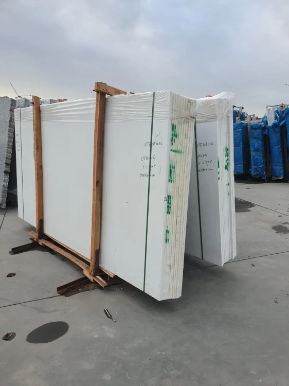 Slaby Konglomerat Kwarcowy Pure White Quartz Polerowany 320x160x2 cm