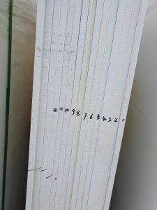 Slaby Konglomerat Kwarcowy Pure White Quartz Polerowany 320x160x2 cm