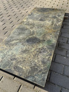 Emerald Gold 138x65x3cm