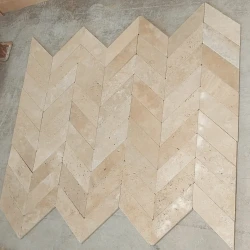 Trawertyn Light Bębnowany 7,5x30,5 10mm Chevron