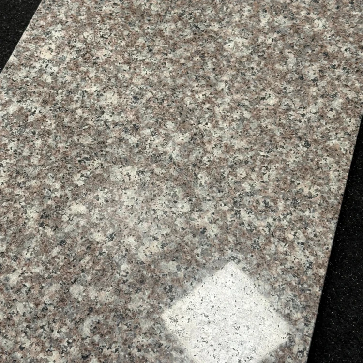 Płytka granitowa Polerowany G664 60x60x2 cm